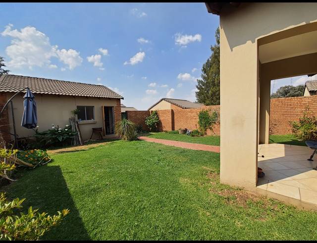 3 BEDROOM SEMI DETACHED FOR SALE IN NOORDWYK